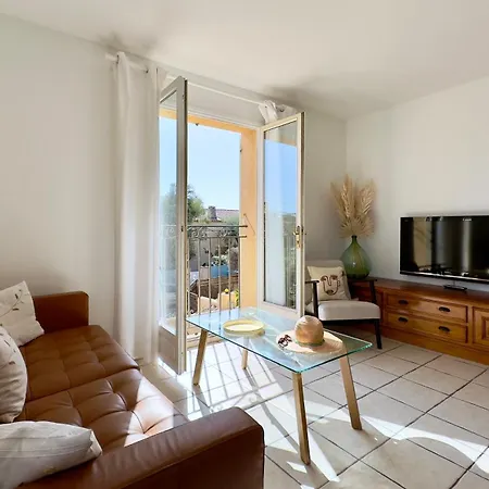 Holiday home Marinette Juan-les-Pins