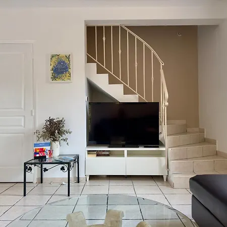 Marinette Holiday home